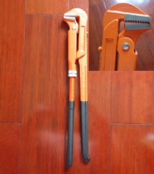 Good quality 90 degree bent nose pipe wrench