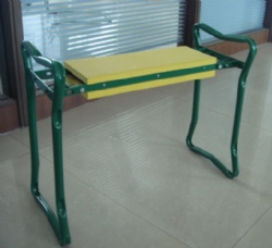 Outdoor Foldable Garden bench ,Multifunction Sit and Kneel
