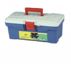 Plastic tool box with a tray